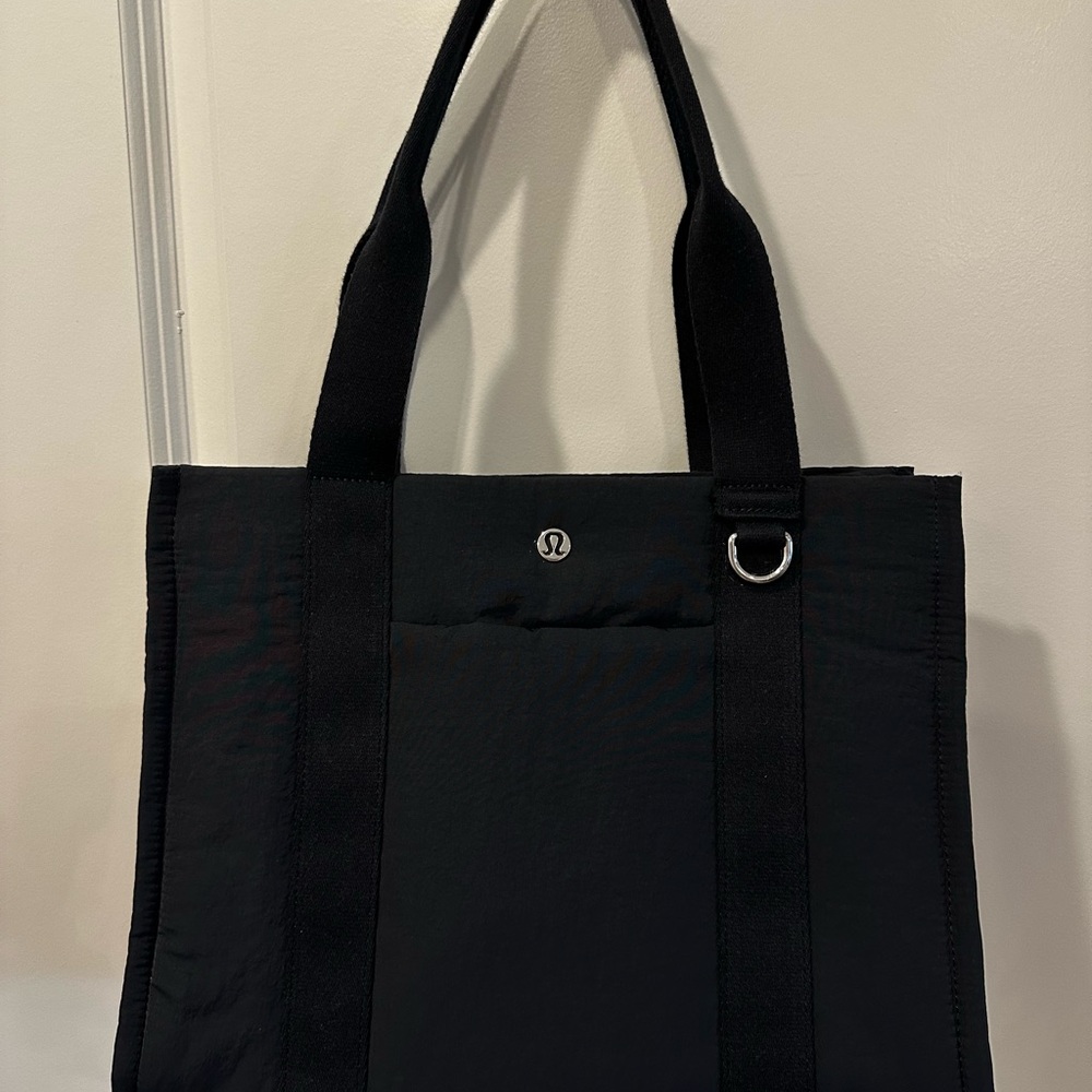 lululemon athletica Black Carryall Bag